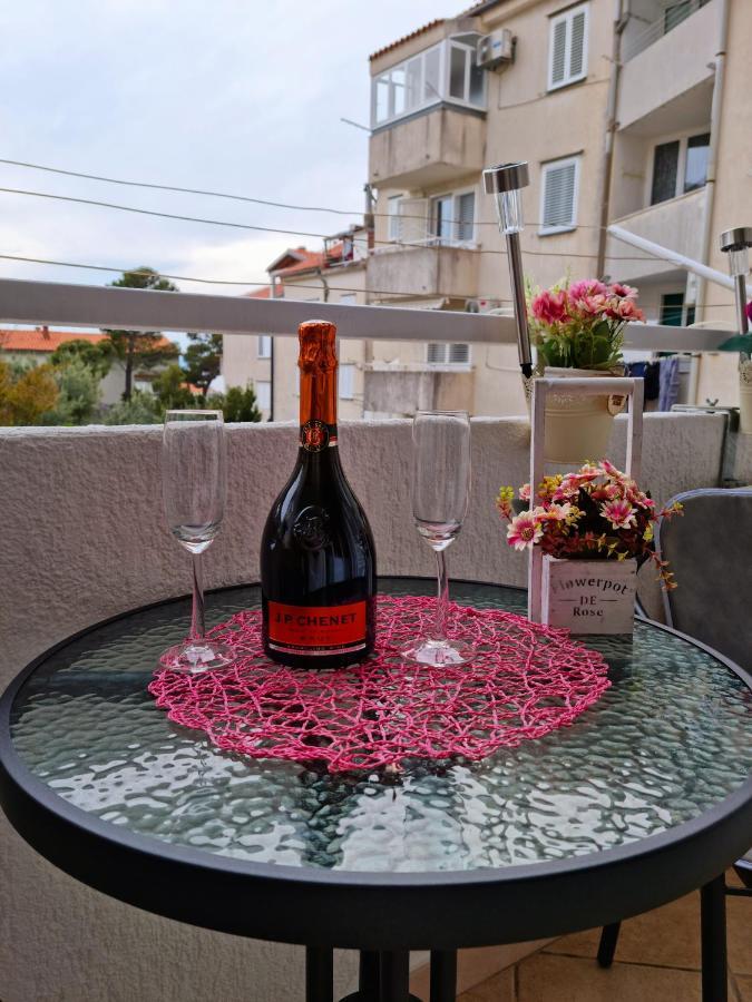 Apartman Nikol マカルスカ エクステリア 写真